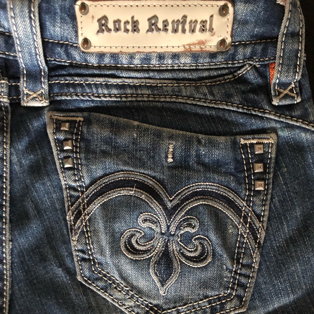 Light jean washed rock revival jeans